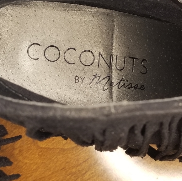 Black booties, size 6.5 - Picture 4 of 8